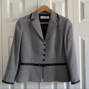 Tahari Arthur S. Levine Black and White Blazer